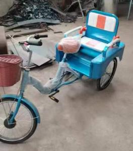 三轮车